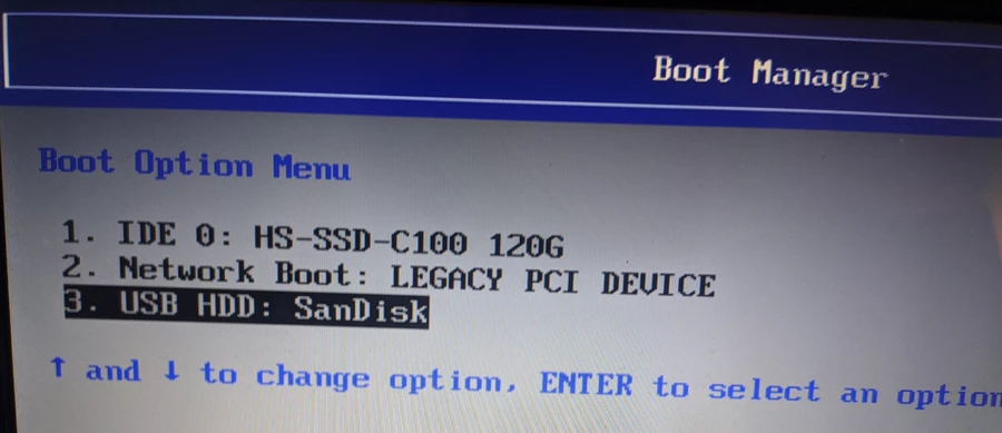 bootable usb drive inserted