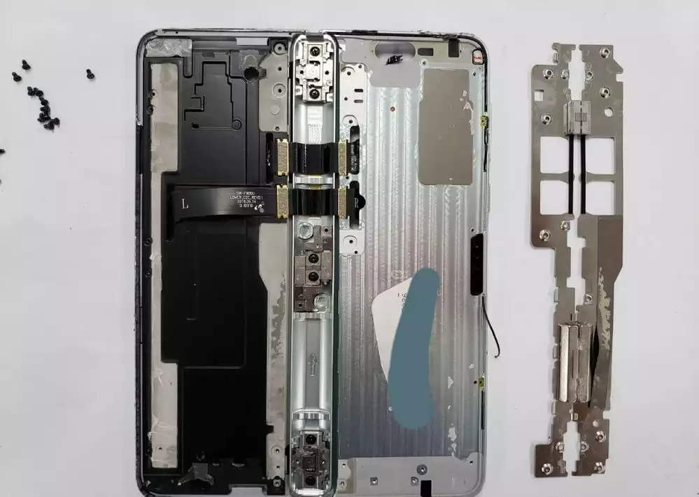 Samsung Fold internals